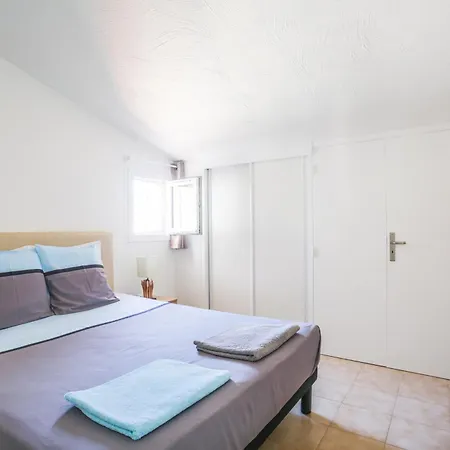 Cannes-mandelieu - Maison - Classee 4 Etoiles - Climatisee - 3 Chambres - 10 Min A Pied Du Bord De *